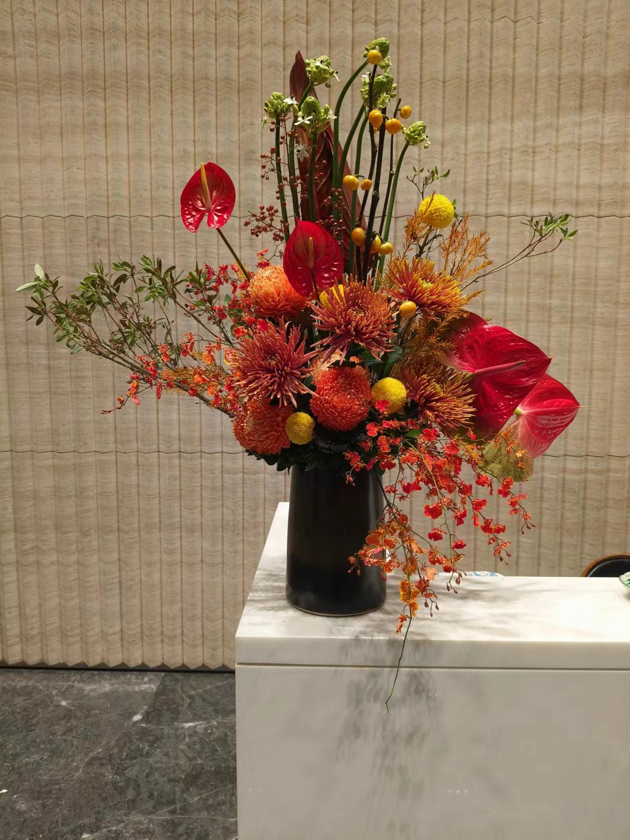 Mira Fleur corporate floral — installation, mira palette