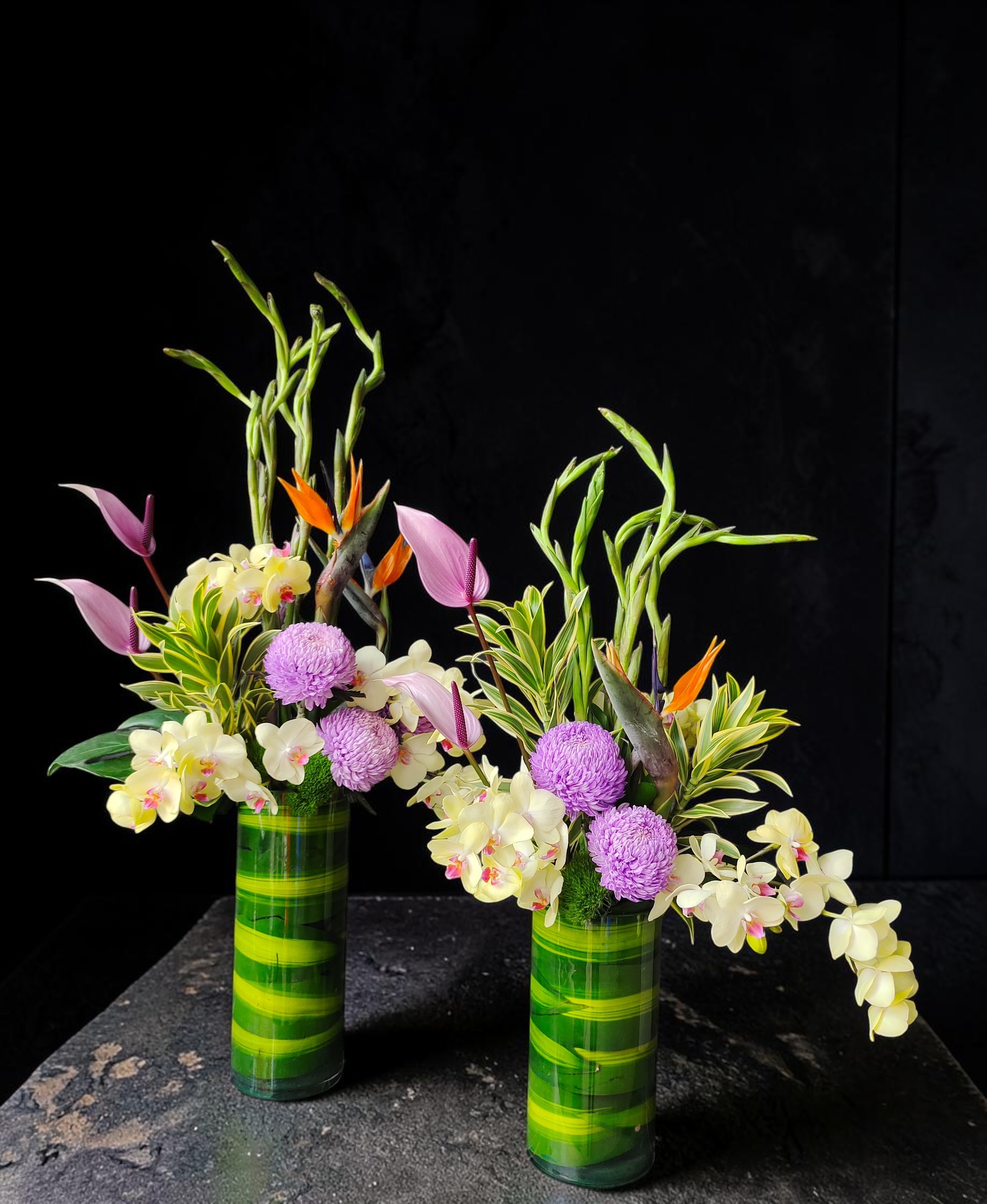 Mira Fleur corporate floral — installation, mira palette