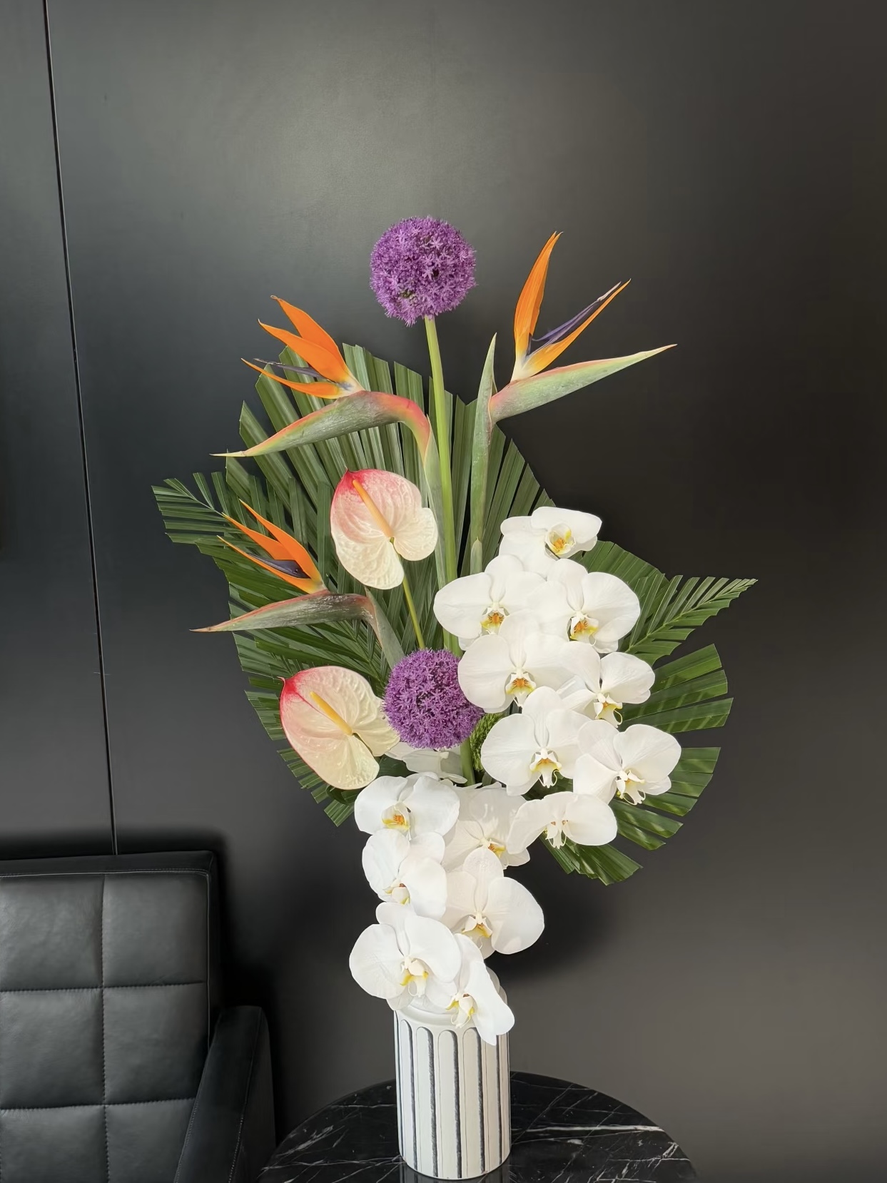 Mira Fleur corporate floral — installation, mira palette