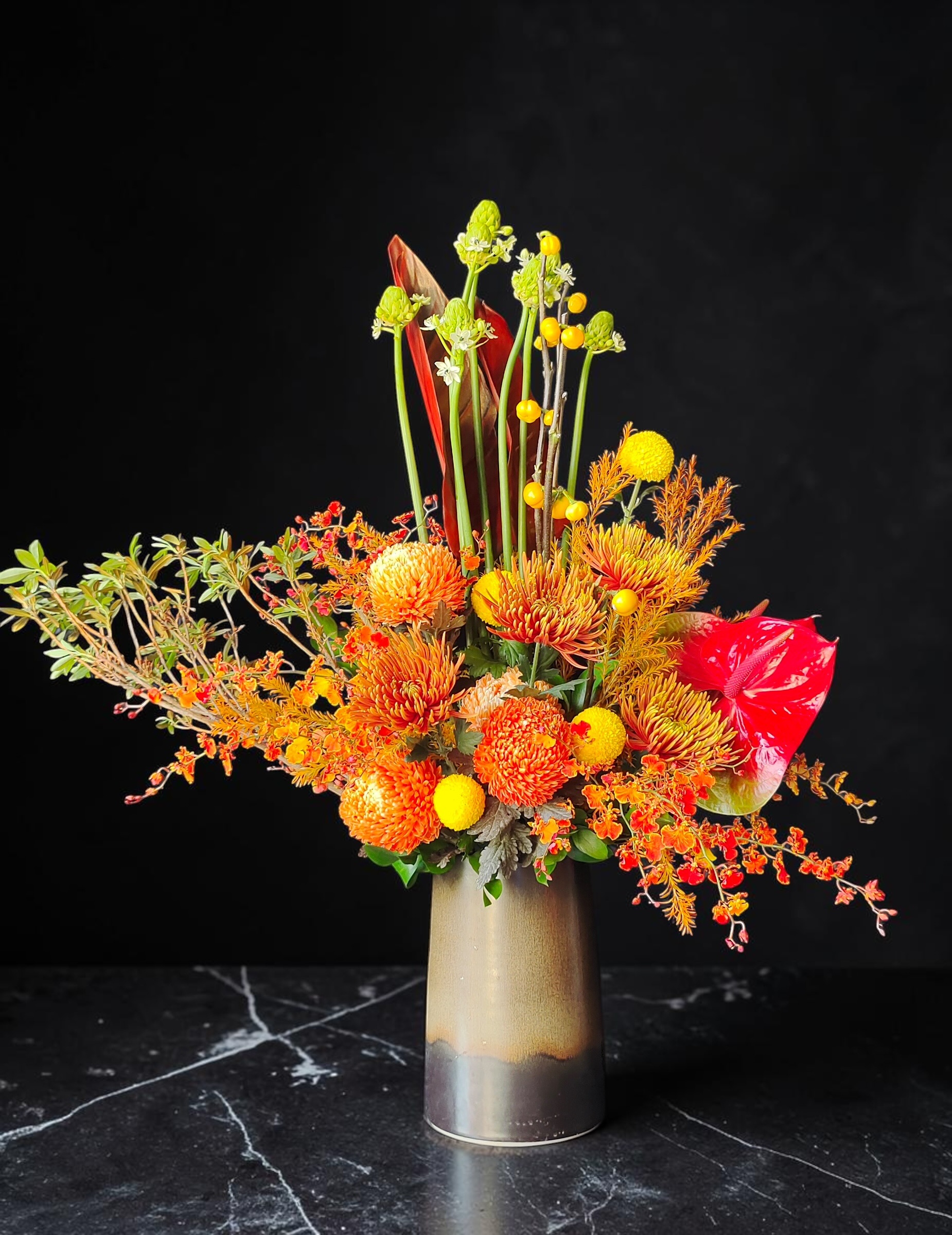 Mira Fleur corporate floral — installation, mira palette