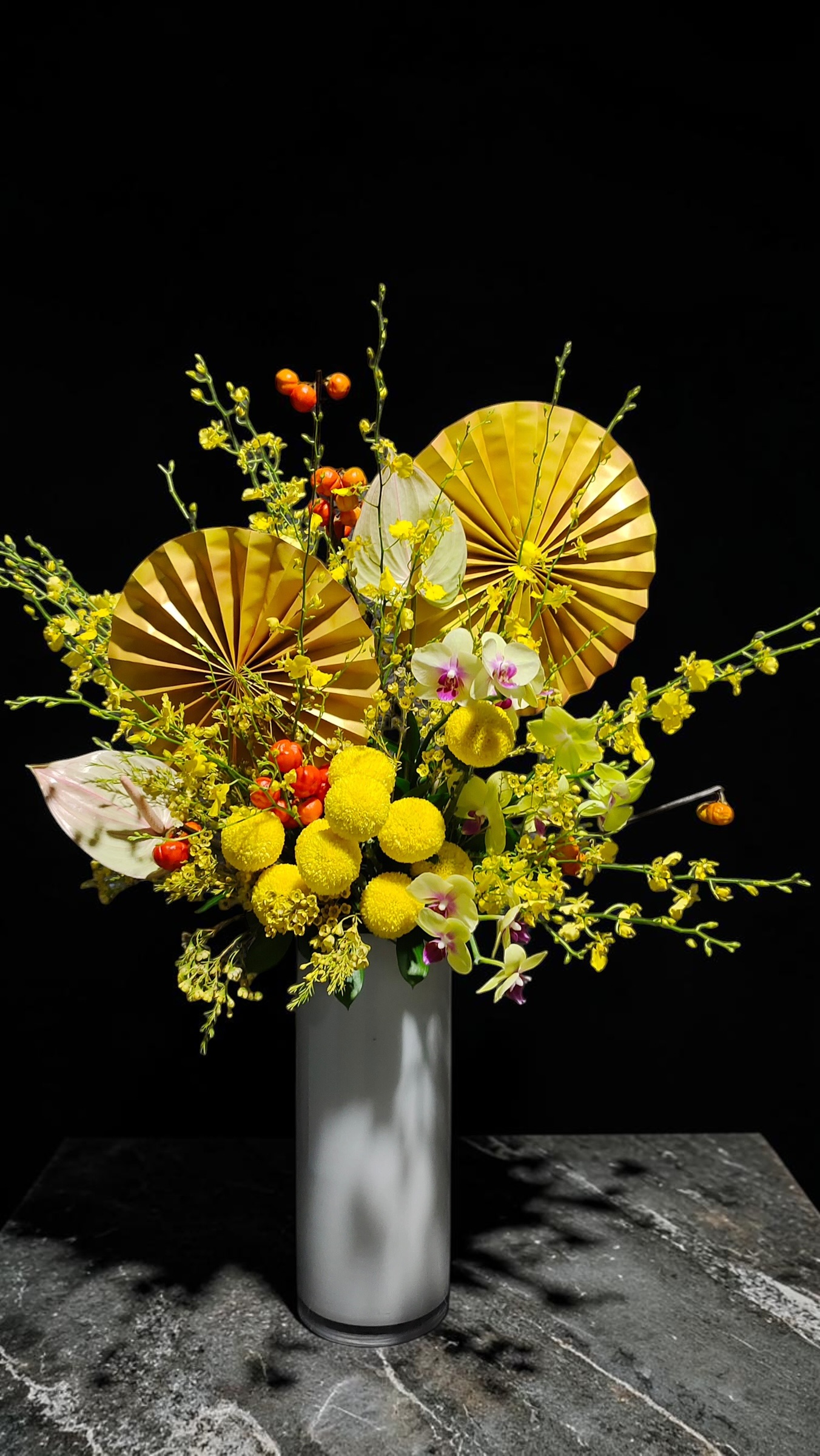 Mira Fleur corporate floral — installation, mira palette