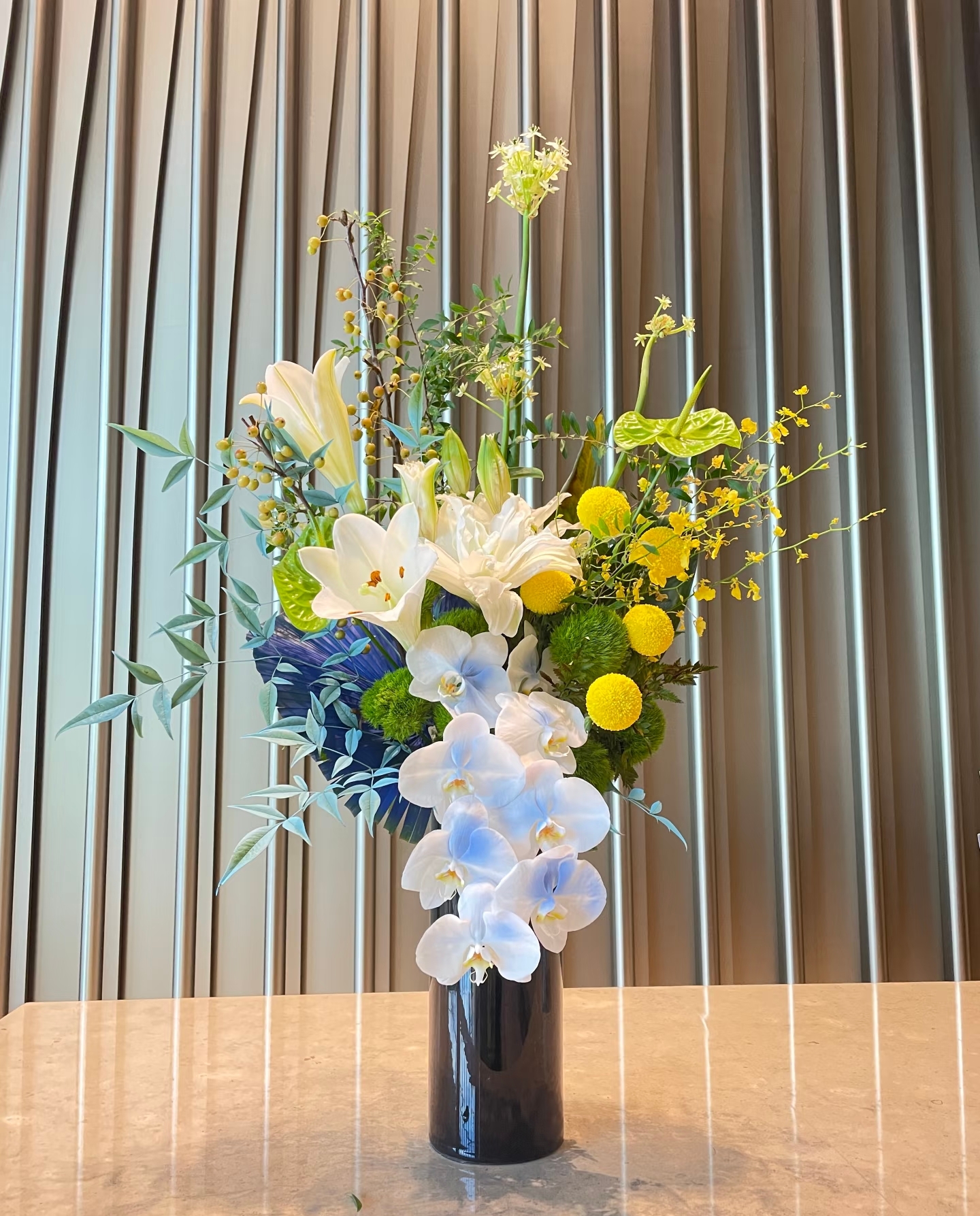Mira Fleur corporate floral — installation, mira palette