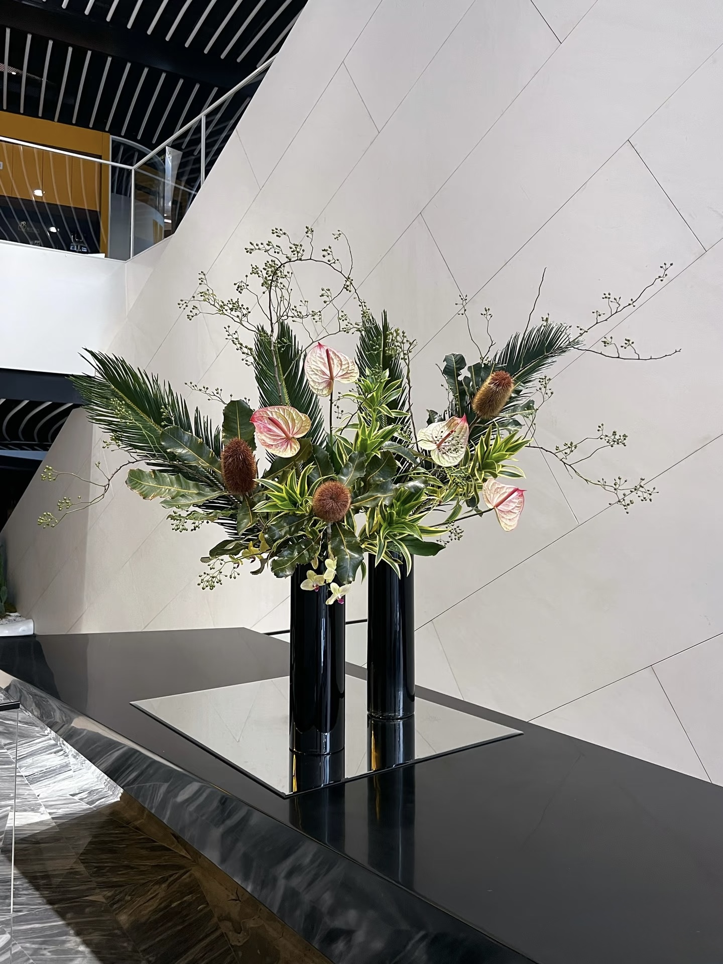 Mira Fleur corporate floral — installation, mira palette