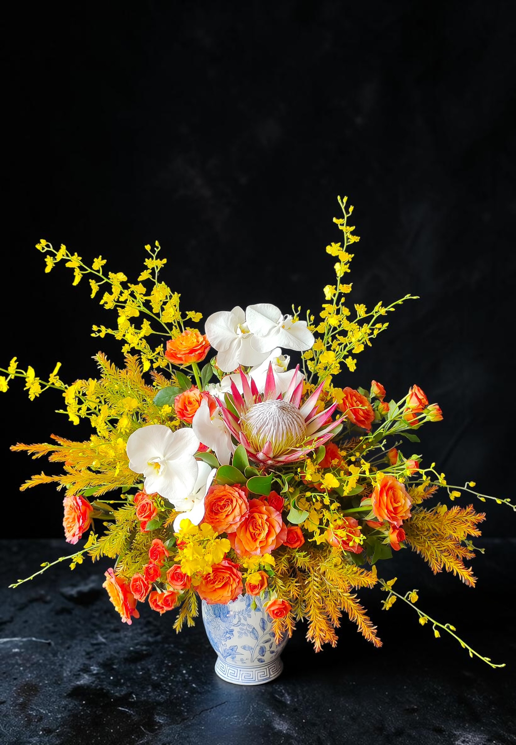 Mira Fleur corporate floral — installation, mira palette