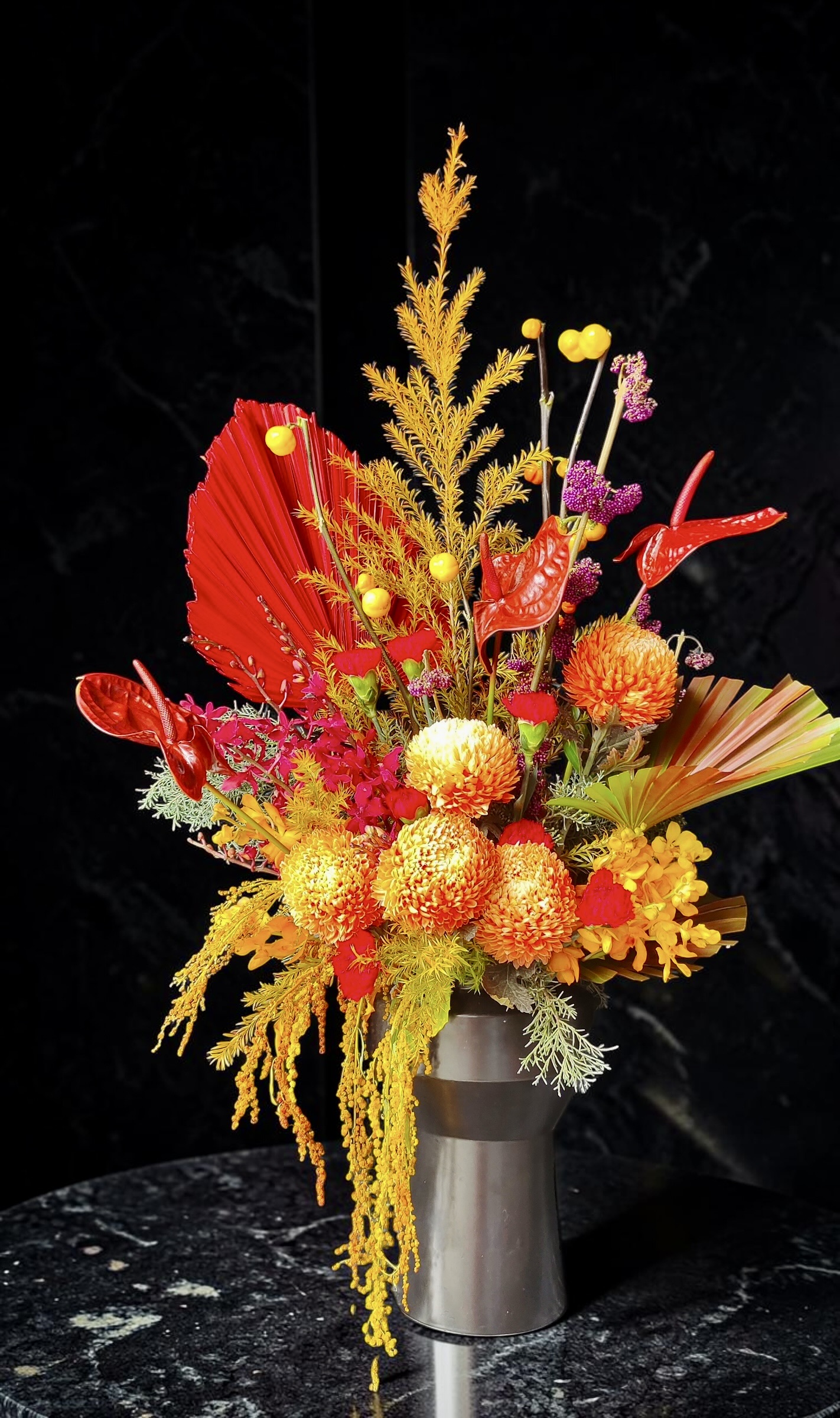 Mira Fleur corporate floral — installation, mira palette