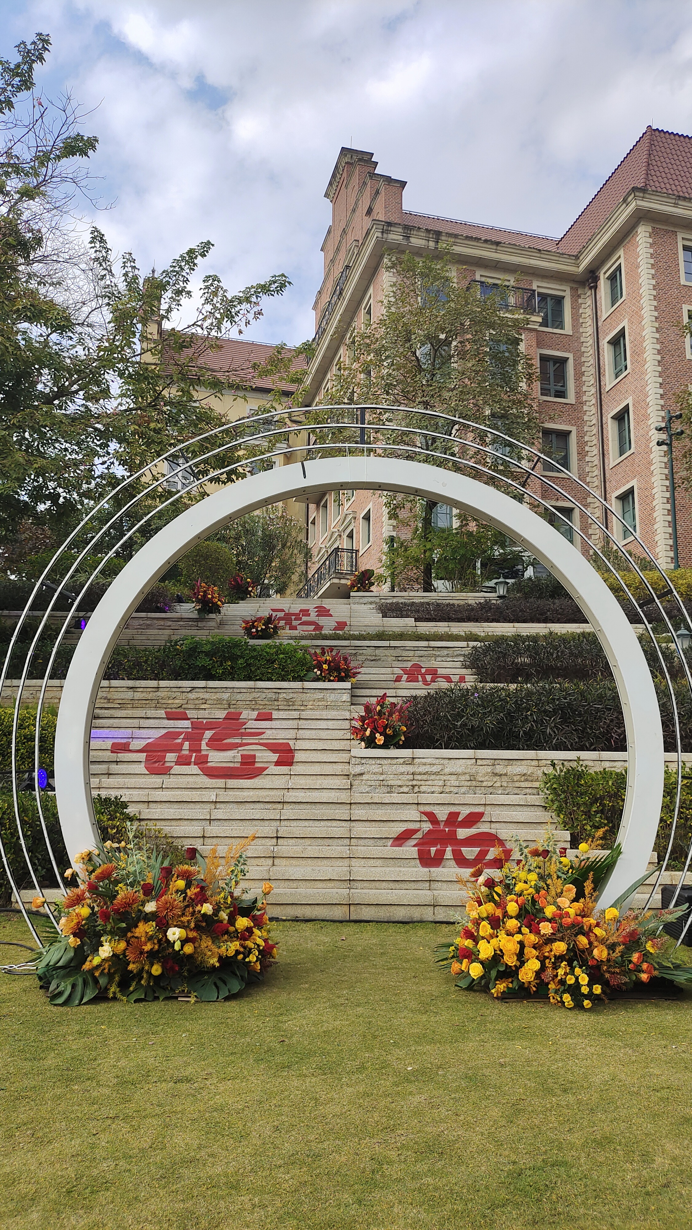 Mira Fleur event floral — tablescape, mira palette