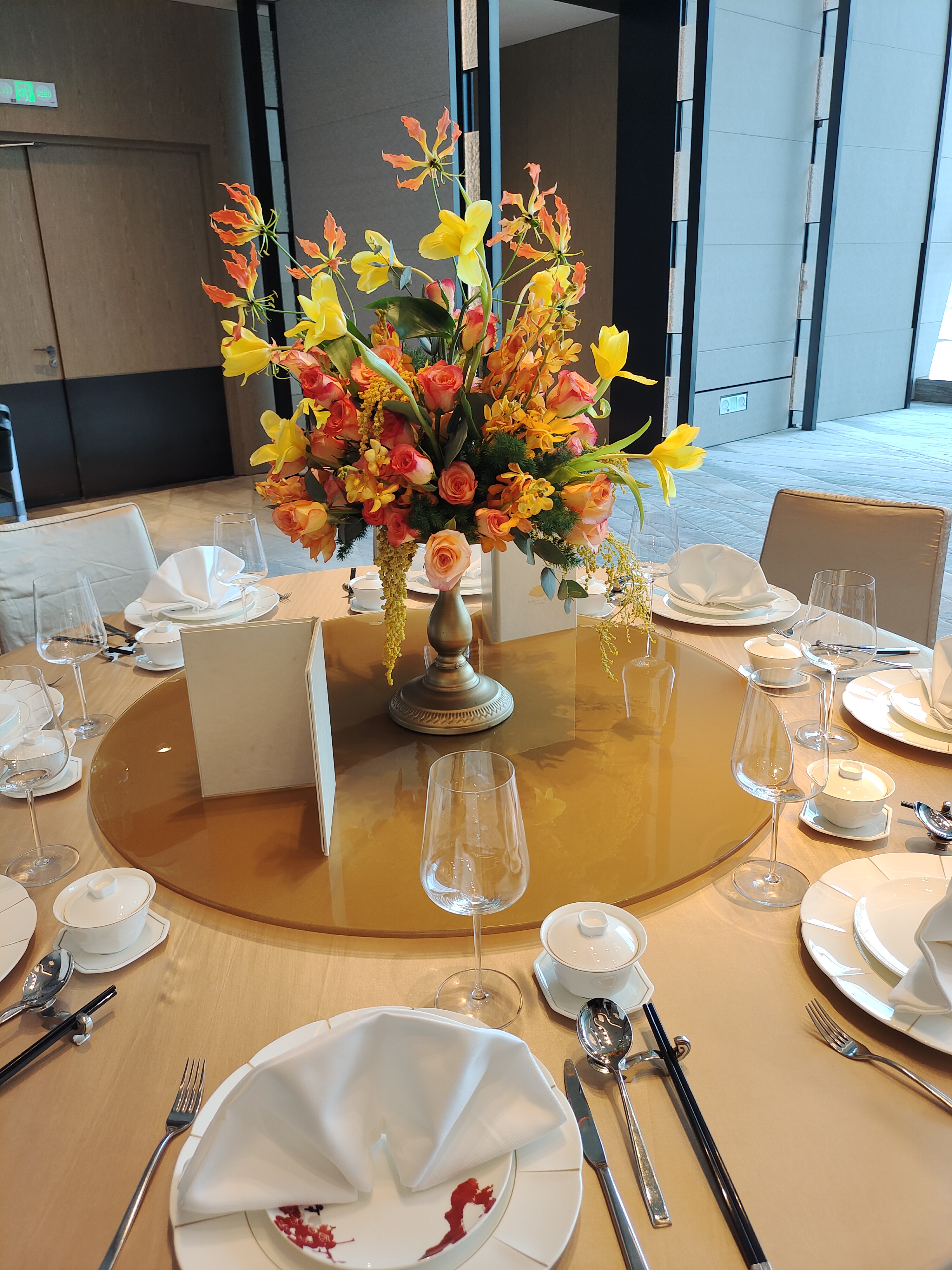 Mira Fleur event floral — tablescape, mira palette