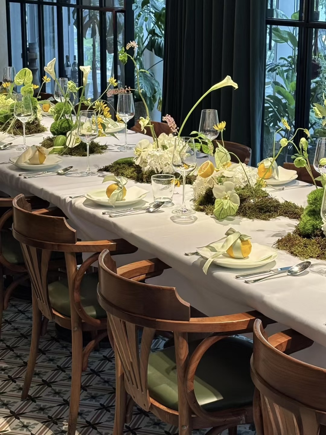 Mira Fleur event floral — tablescape, mira palette