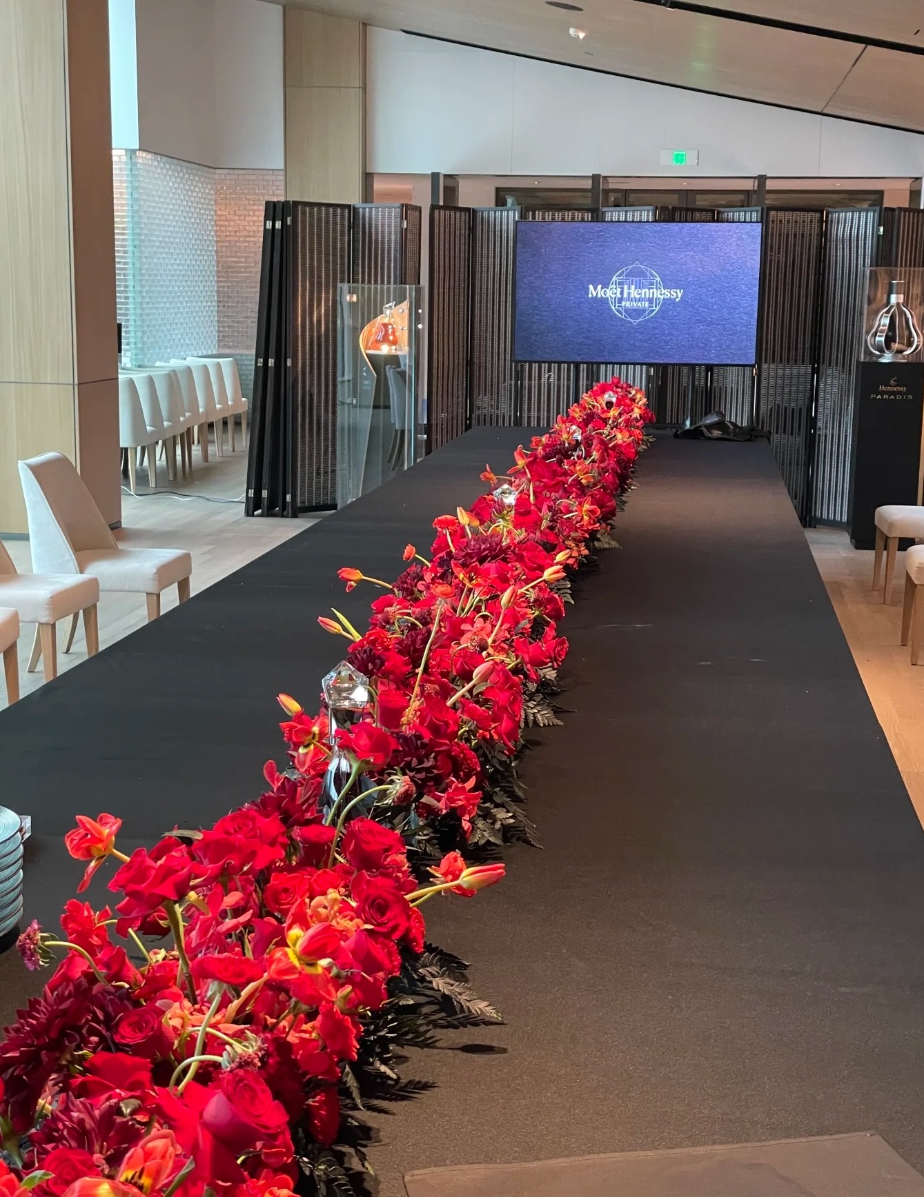 Mira Fleur event floral — tablescape, mira palette