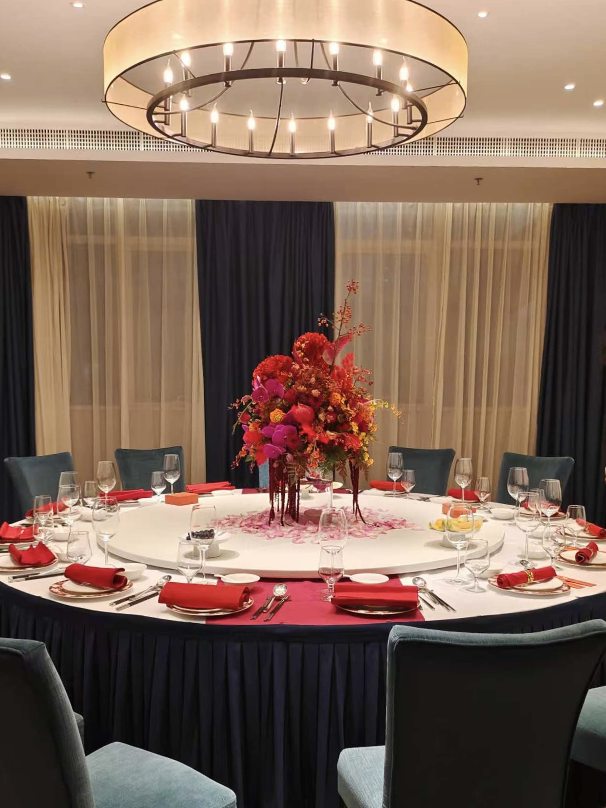 Mira Fleur event floral — tablescape, mira palette