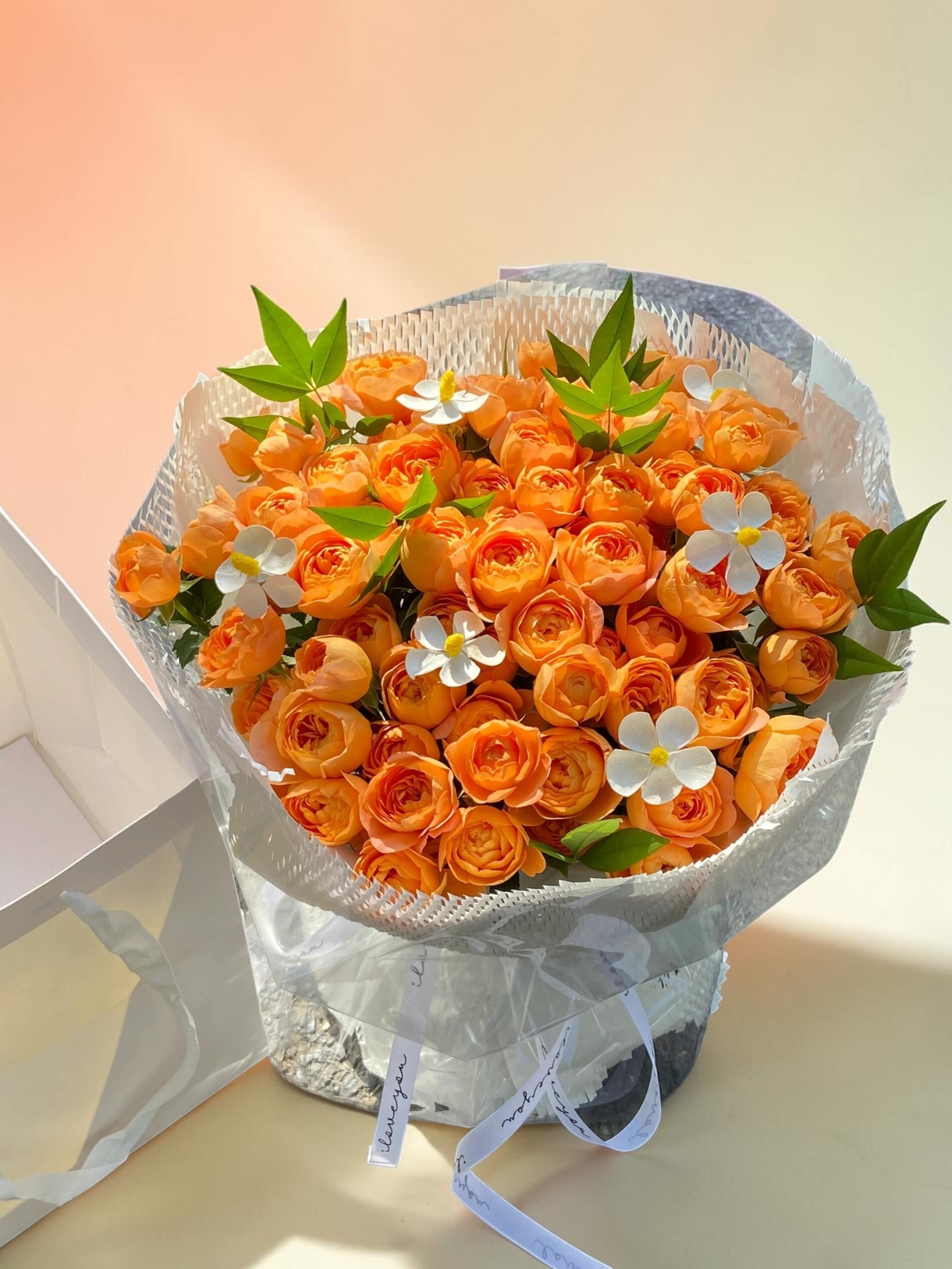 Mira Fleur signature gift floral — bouquet, mira palette