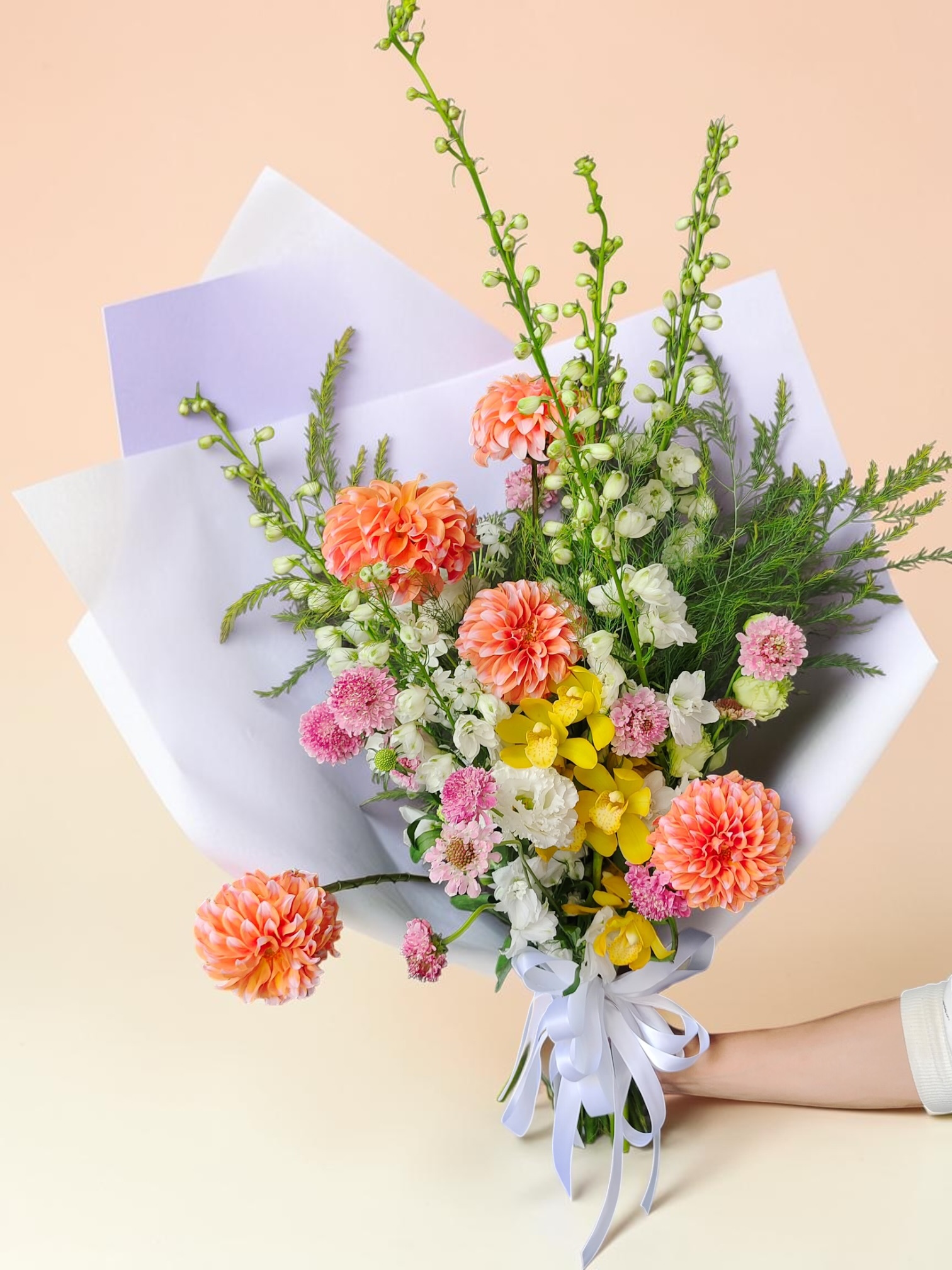 Mira Fleur signature gift floral — bouquet, mira palette