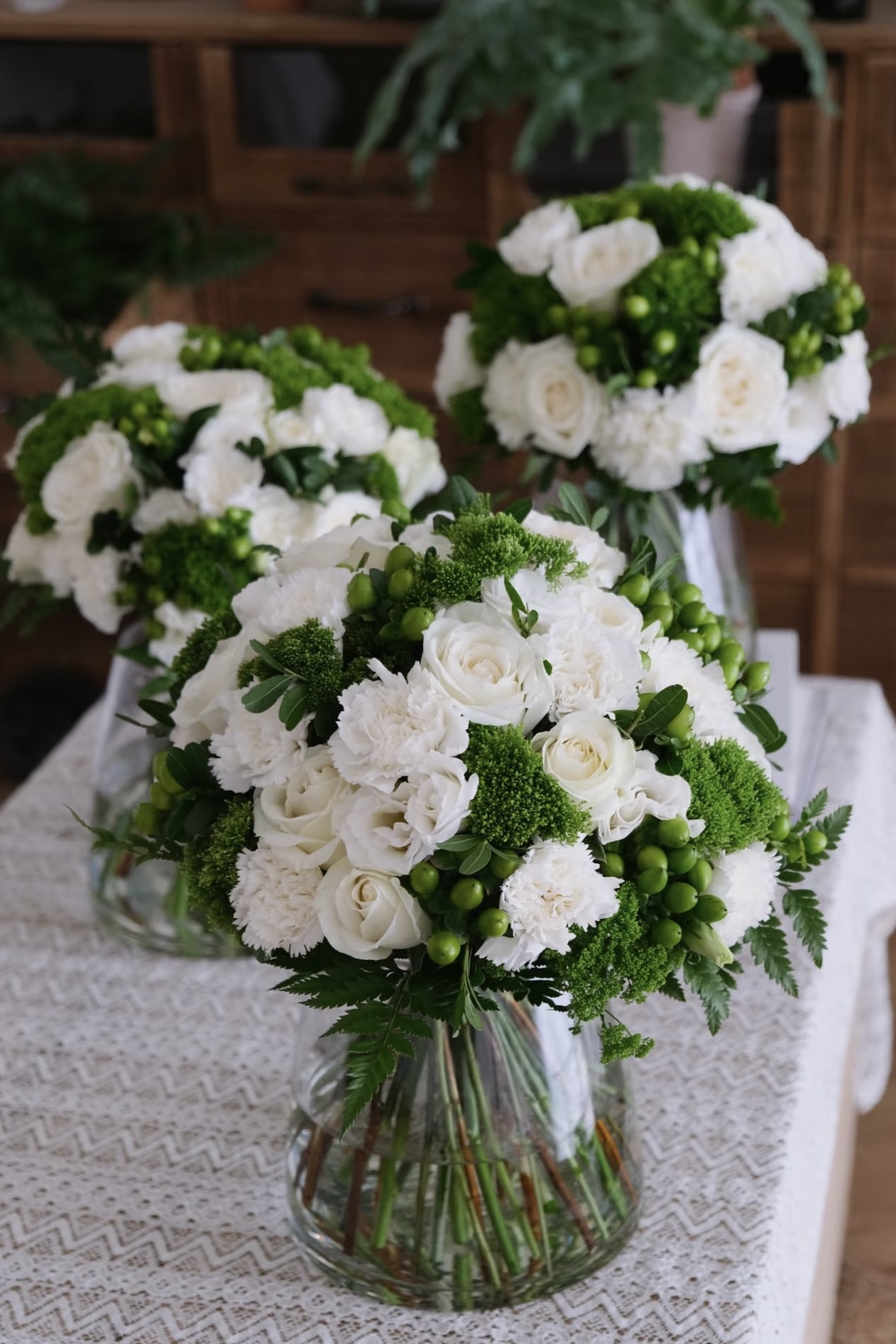 Mira Fleur signature gift floral — bouquet, mira palette