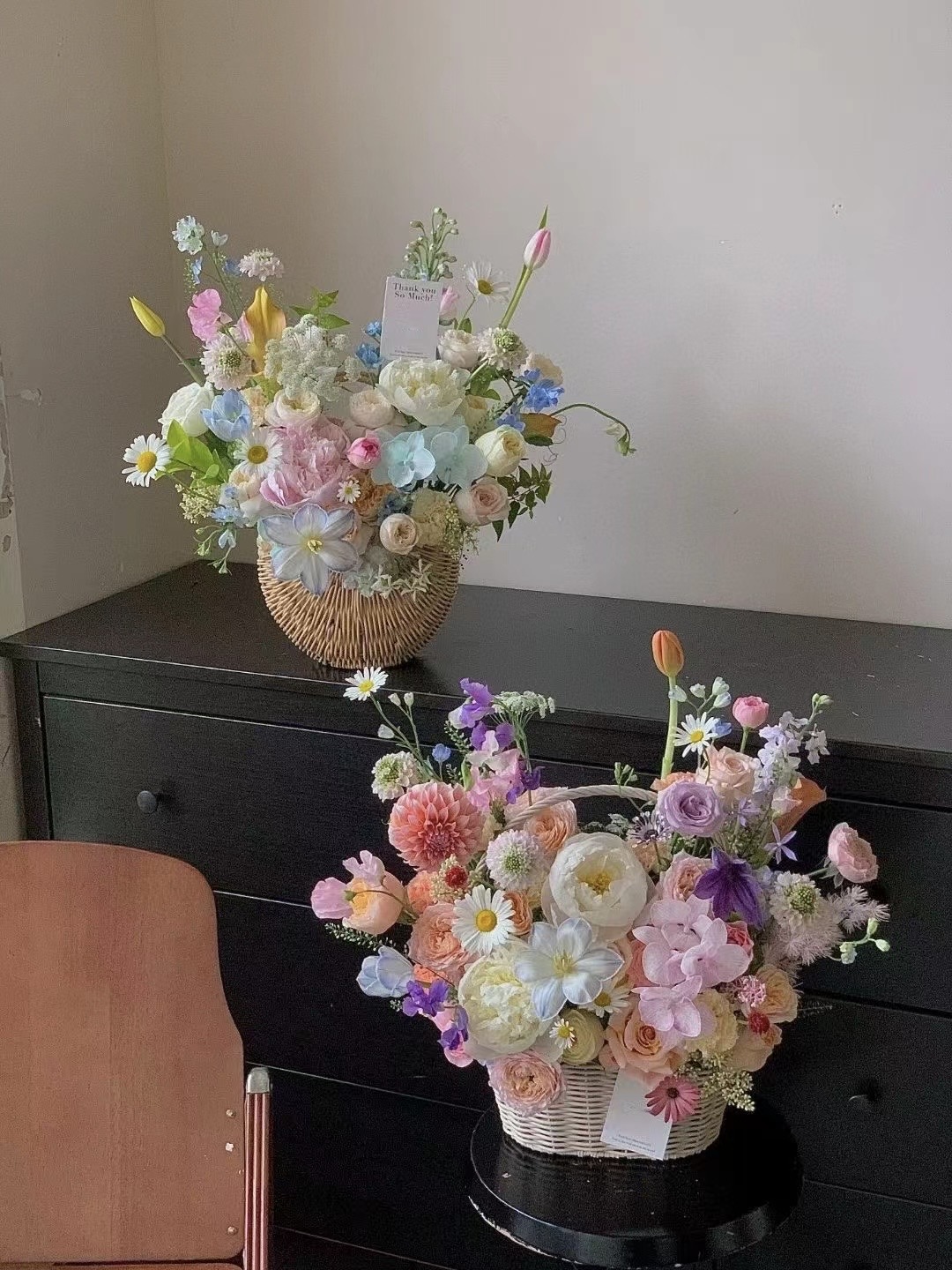 Mira Fleur signature gift floral — bouquet, mira palette